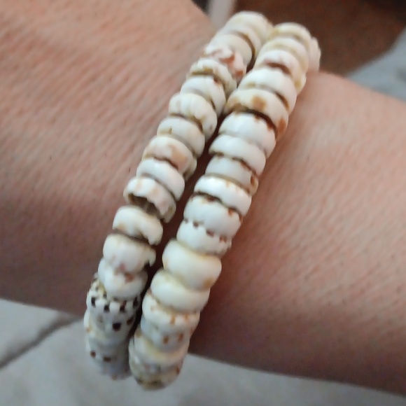 Necklace/Bracelet - Picture 3 of 3